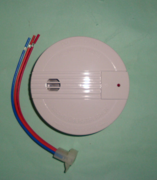 حساس دخان بالبطارية   Battery Operated Smoke Detector